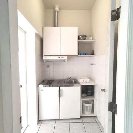 Studio Apartmani I Soba S Vlastitim Kupatilom, 40M Do Sljuncane Plaze, Otok Pasman * Mrljane