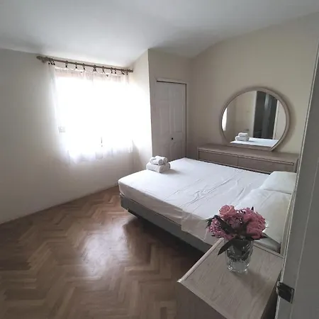 Lägenhet Studio Apartmani I Soba S Vlastitim Kupatilom, 40M Do Sljuncane Plaze, Otok Pasman *